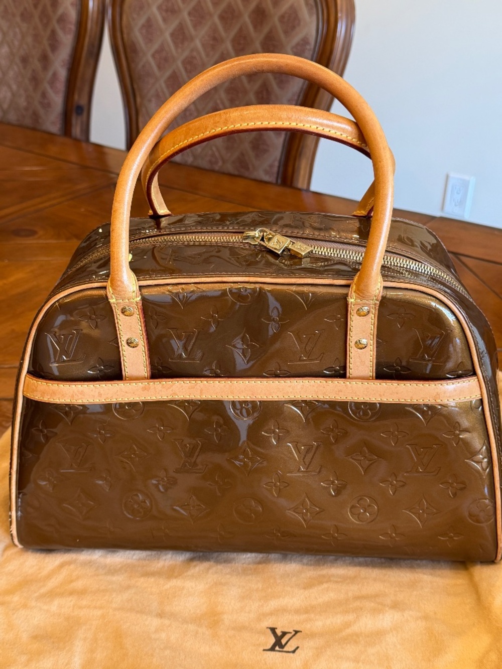 Louis Vuitton Vernis Tompkin Square Handbag